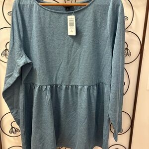 Torrid Size 2 NWT LS Top